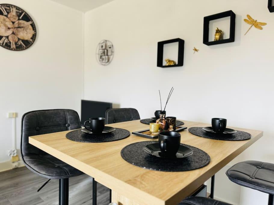Isval Wifi-Hyper Centre Cognac Daire Dış mekan fotoğraf