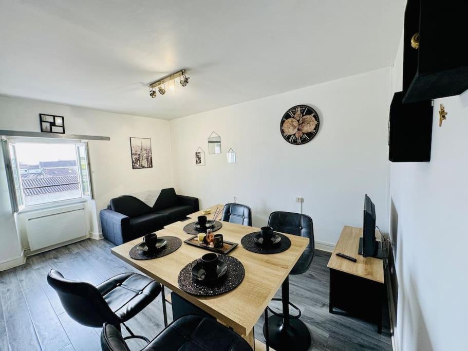Isval Wifi-Hyper Centre Cognac Daire Dış mekan fotoğraf