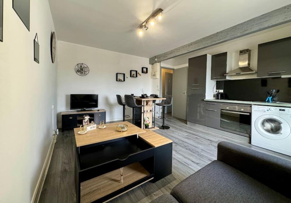 Isval Wifi-Hyper Centre Cognac Daire Dış mekan fotoğraf